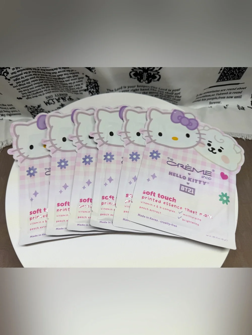 Hello Kitty hydrating sheet